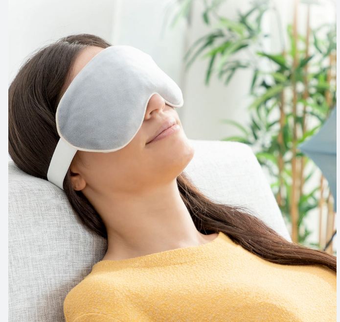 Relaxing Heatable Mask Clamask