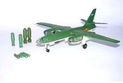 Iiyushin Il-28 Beagle  Model Kit